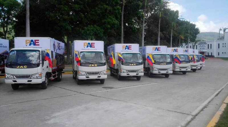 Fortalecen distribución del Programa de Alimentación Escolar con nuevos camiones    